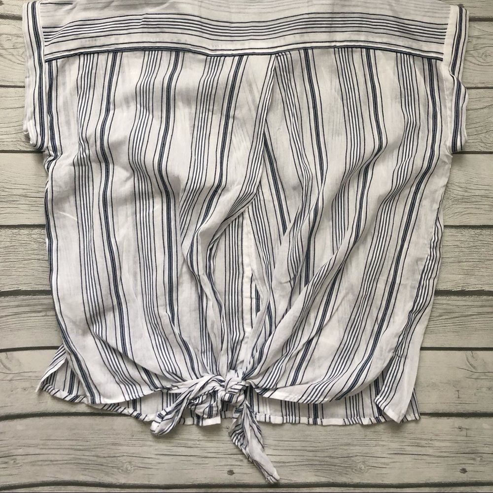 Thread And Supply Button Down Top- Medium - image 8